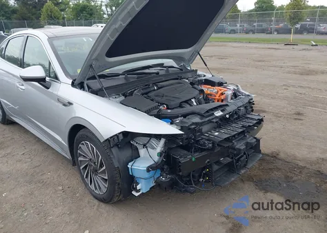 2025 Hyundai Sonata Hybrid Limited from USA, damaged, VIN KMHL54JJ7SA118133